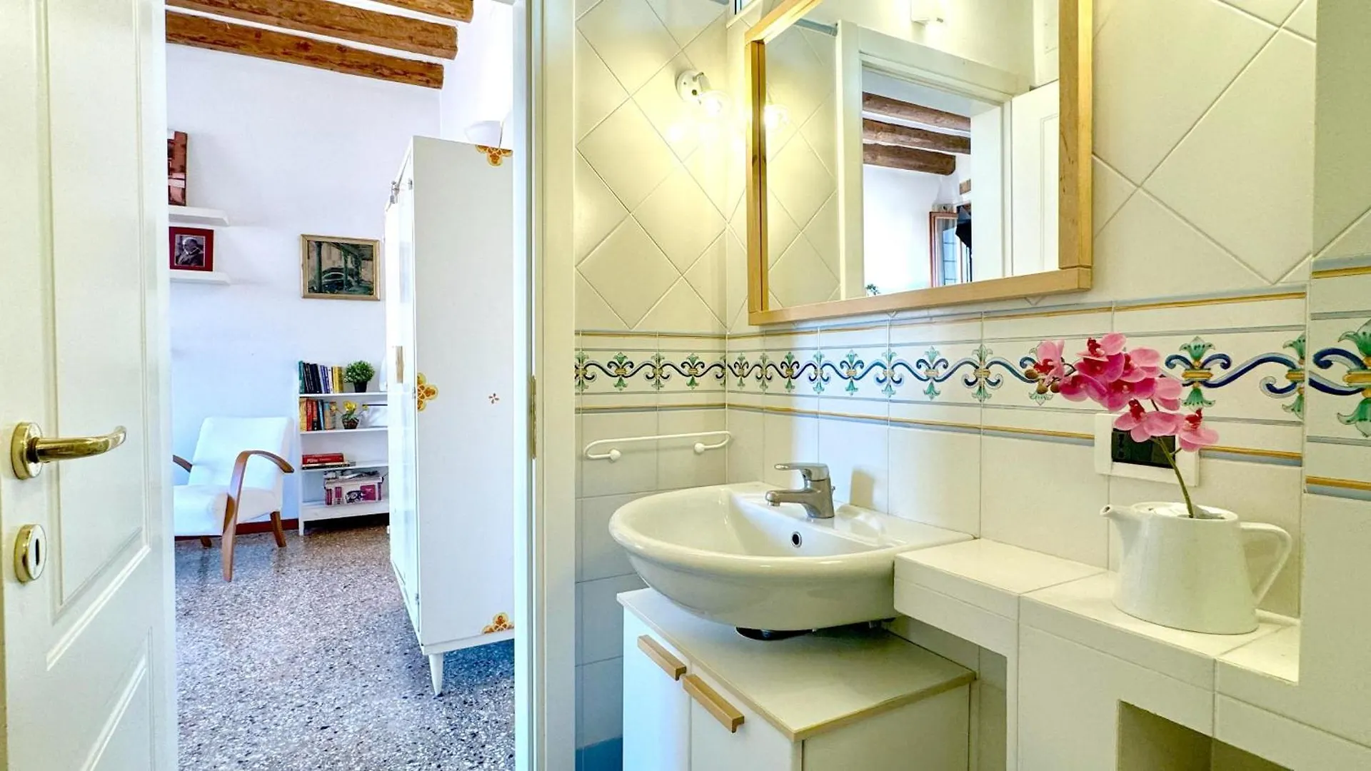 Residence Moretta - Historical Center Venice Apartment