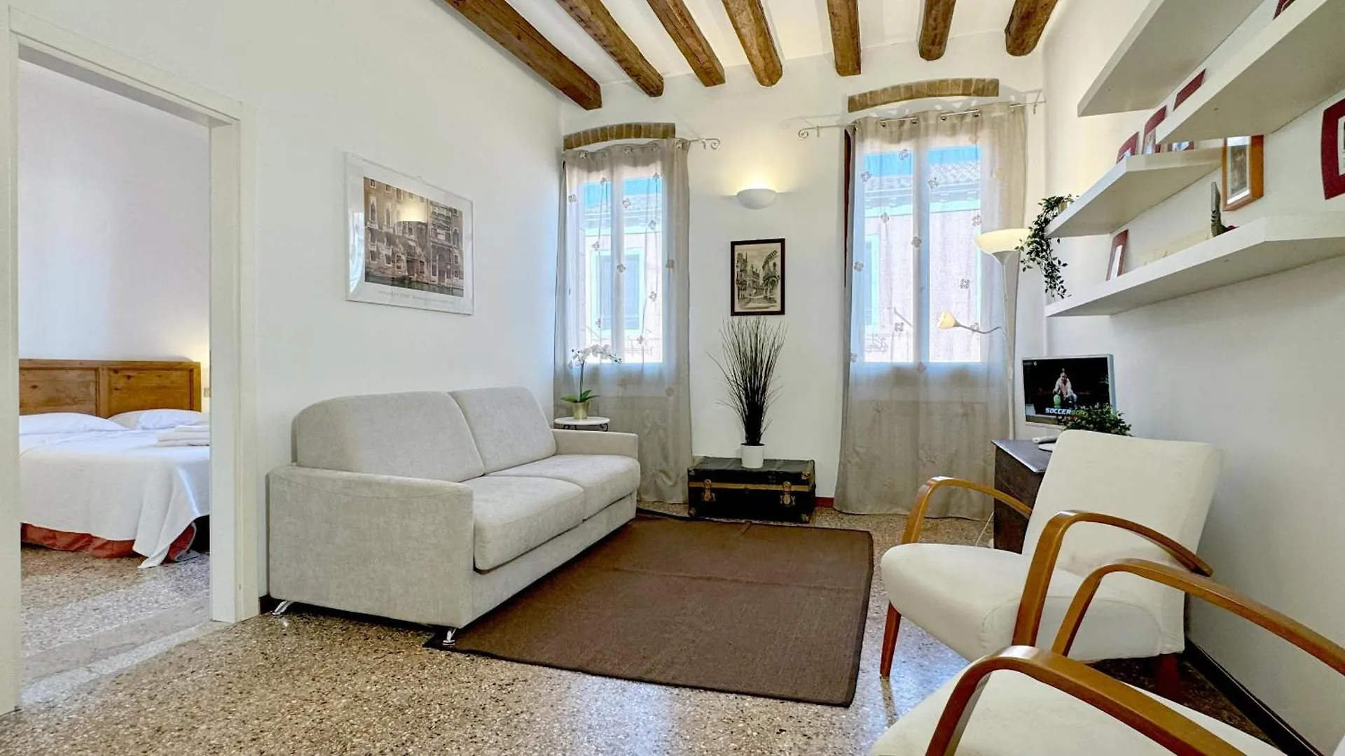 Residence Moretta - Historical Center Venice