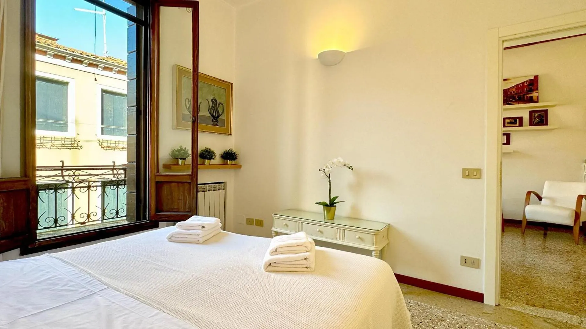 Residence Moretta - Historical Center Venice