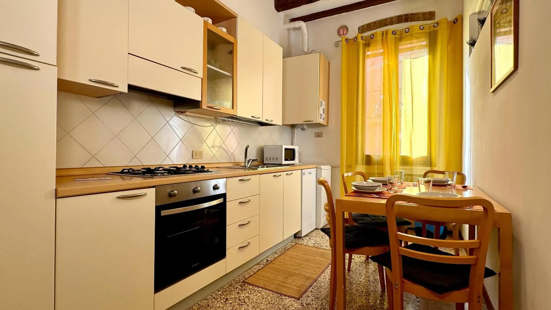 Residence Moretta - Historical Center Venice 0*,  Italy